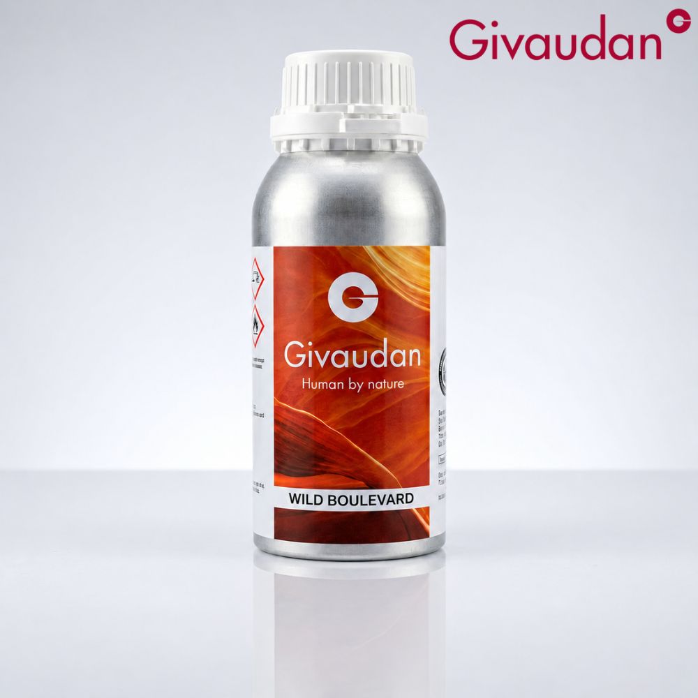 Wild Boulevard Givaudan fresh aromatic woody fine fragrance oil - LargAroma India